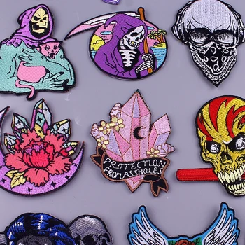 DIY Punk Caveira Bordado Patches Para o Vestuário, Etiqueta Applique Bruxa Patch de Ferro Sobre Manchas Na Roupa de Brim Em Emblemas de Listra